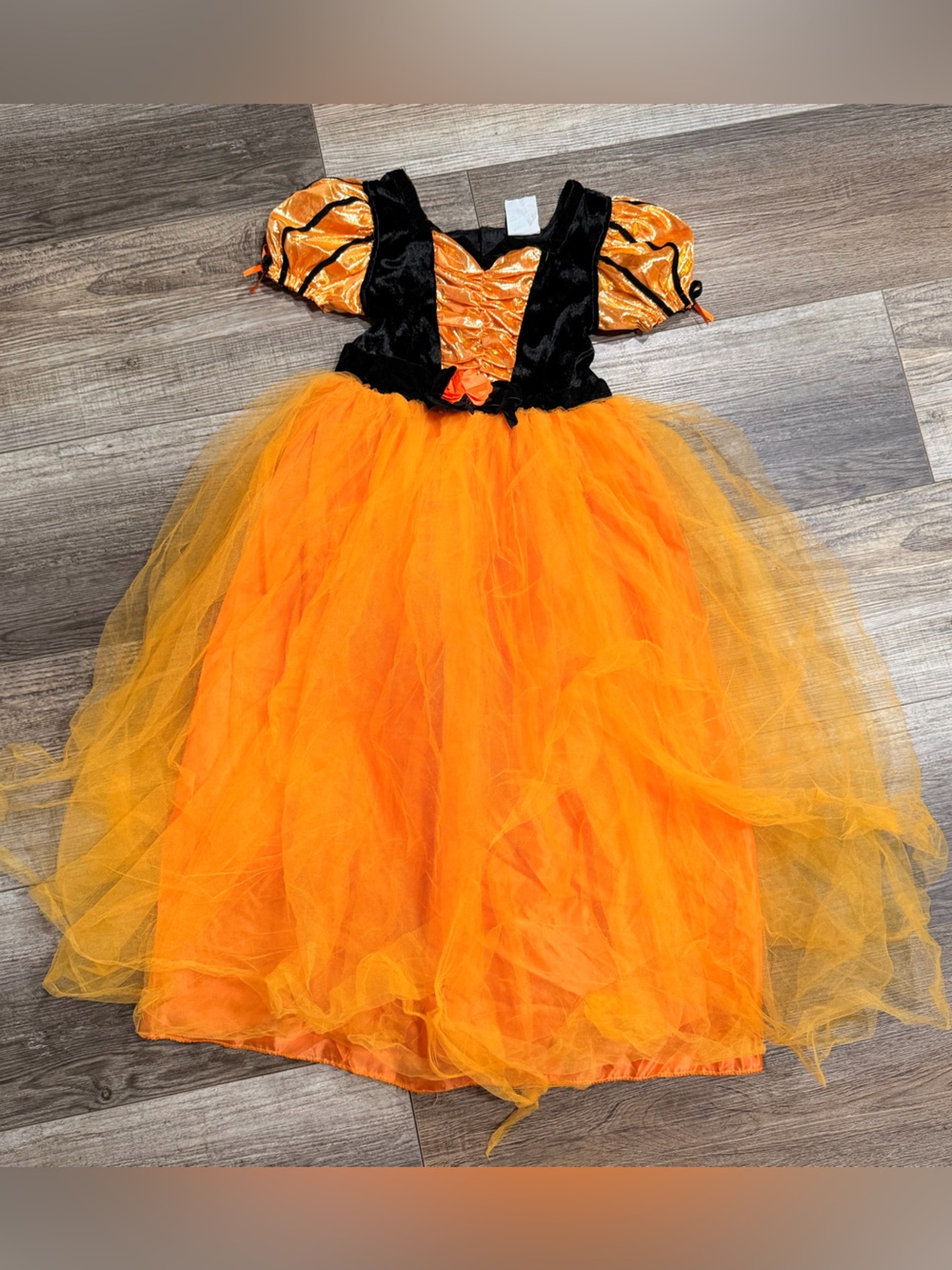 Kids Halloween Witch Costume - Size Medium - Target